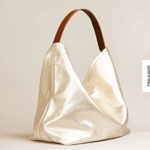 Parker Thatch Bella Clutch in Platinum. - Picture 9 of 11